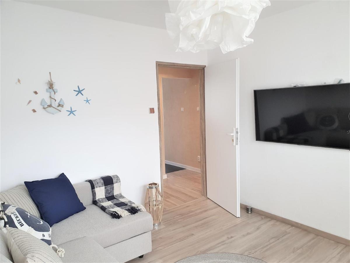 Wera - Klimatyczny Apartament 300 M Od Plazy Brzezno - Azw Γκντανσκ Εξωτερικό φωτογραφία