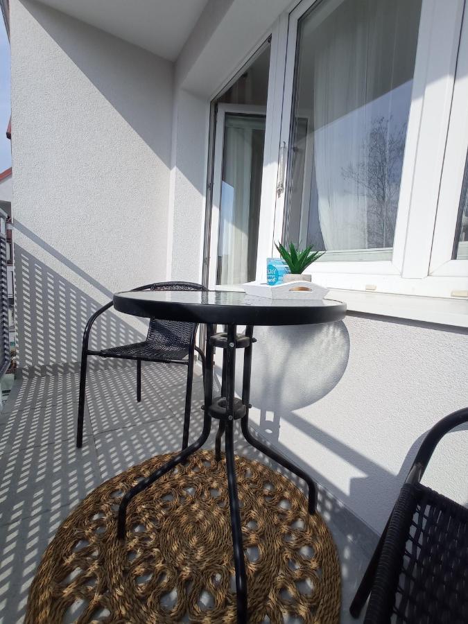 Wera - Klimatyczny Apartament 300 M Od Plazy Brzezno - Azw Γκντανσκ Εξωτερικό φωτογραφία